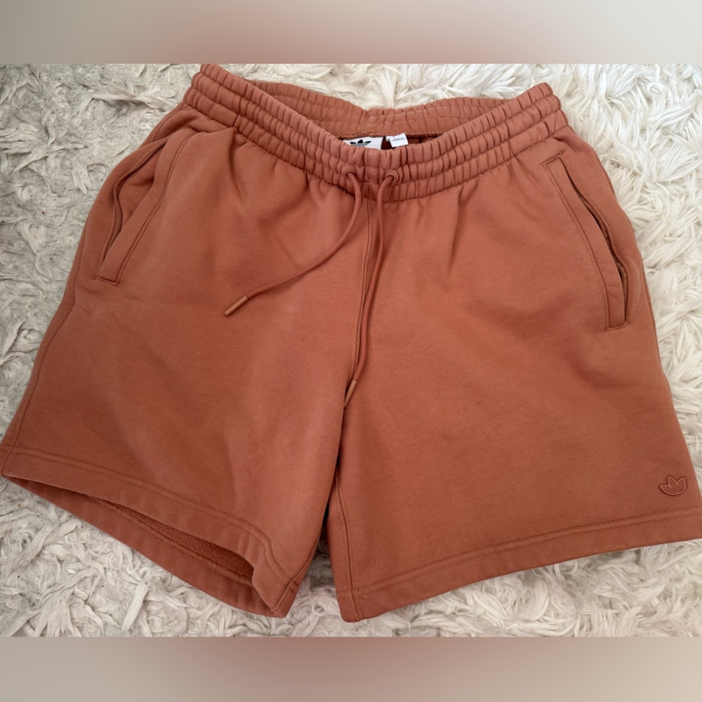 Adidas Men’s Premium Essentials Shorts size M